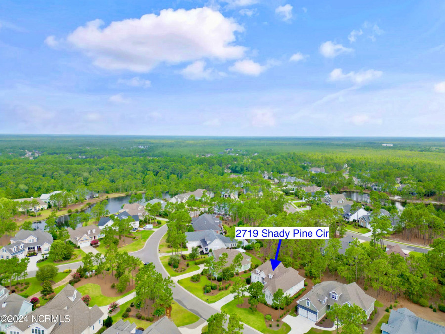 2719 Shady Pine Cir Southport, NC 28461