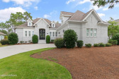 2719 Shady Pine Cir Southport, NC 28461