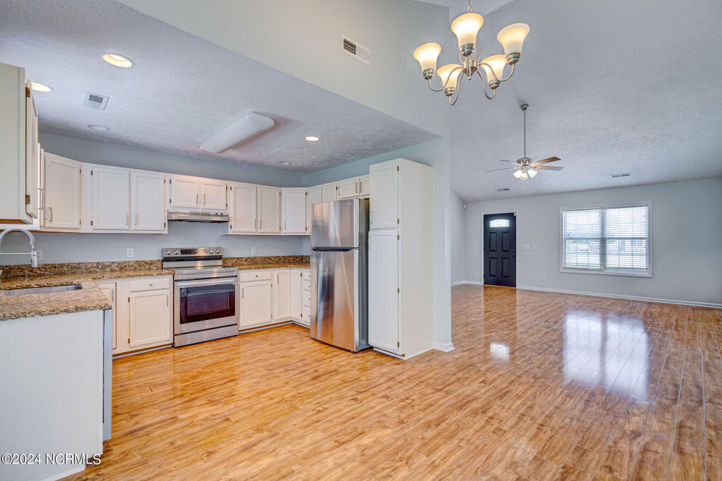 803 Calico Crossing Wilmington, NC 28411