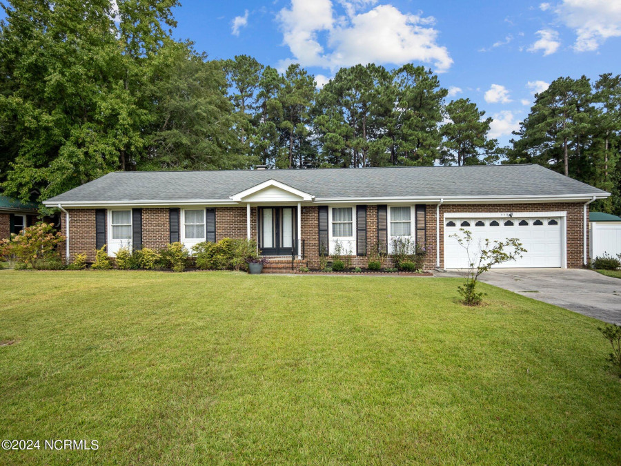 413 University Dr Jacksonville, NC 28546