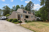 825 Saylor St Southern Pines, NC 28387