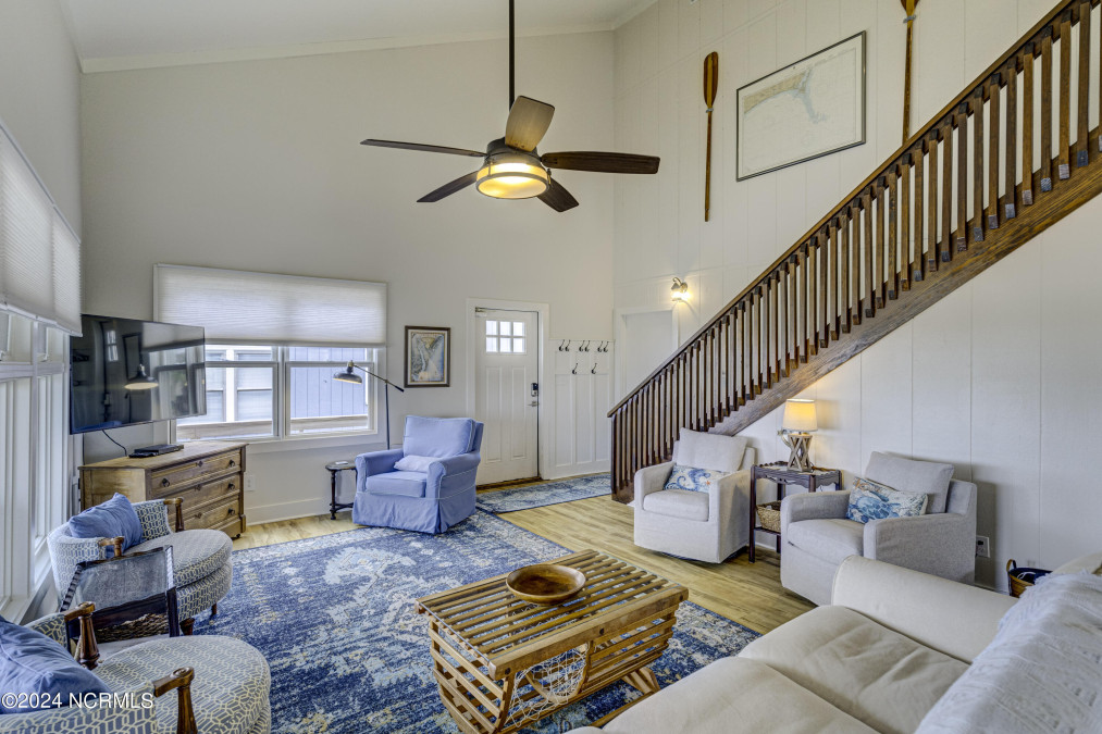 309 Beach Dr Oak Island, NC 28465