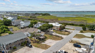 104 Freeman Ln Atlantic Beach, NC 28512