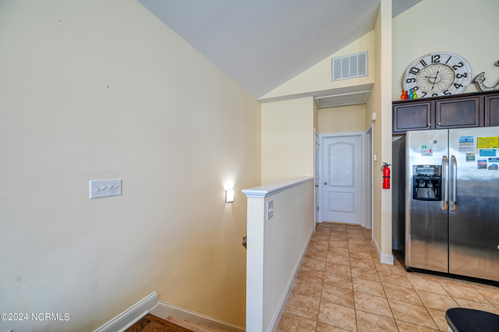 204 D Mandalay Ct Surf City, NC 28445