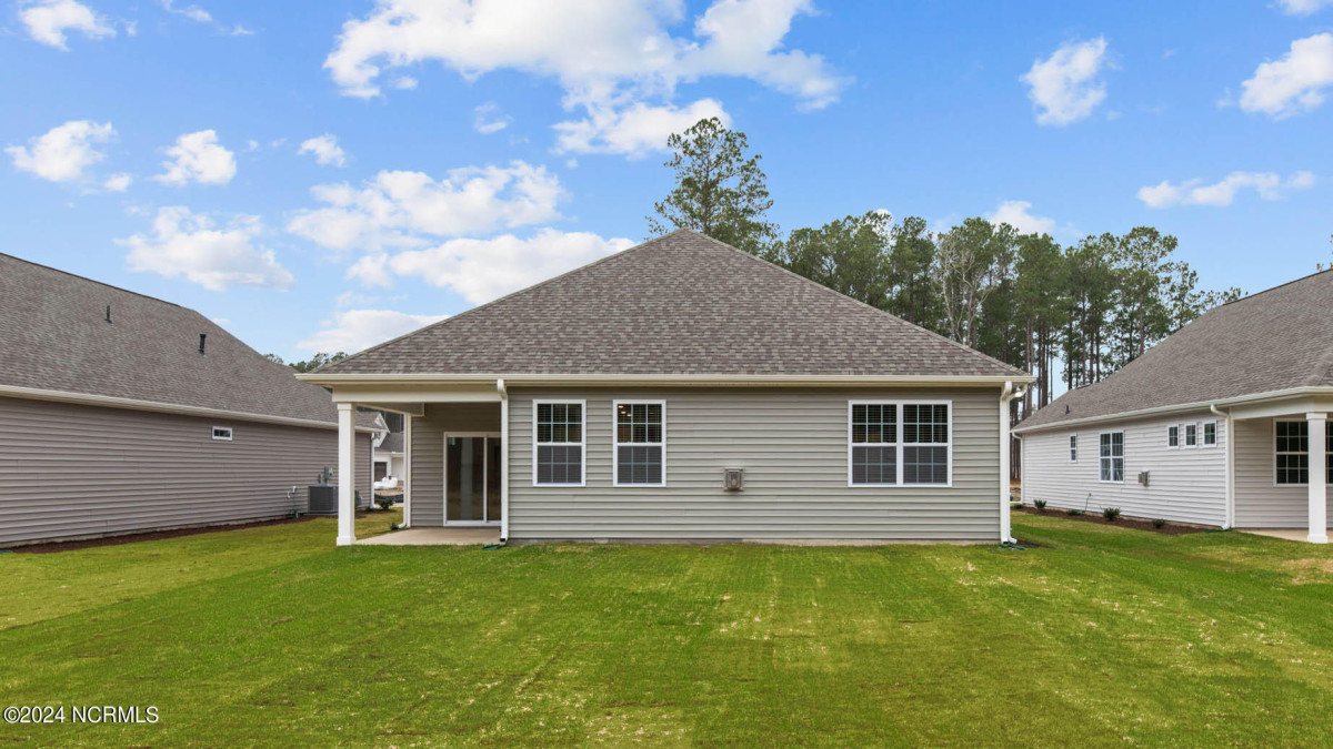 5035 Cinnamon Rn New Bern, NC 28562