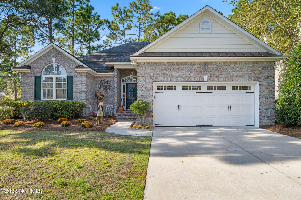 4103 Lark Bunting Ct Southport, NC 28461