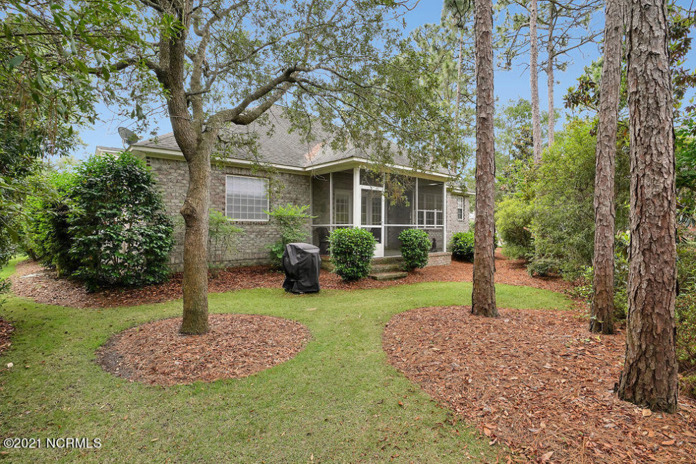 4103 Lark Bunting Ct Southport, NC 28461