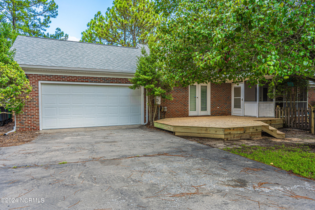 233 Juniper Creek Blvd Pinehurst, NC 28374