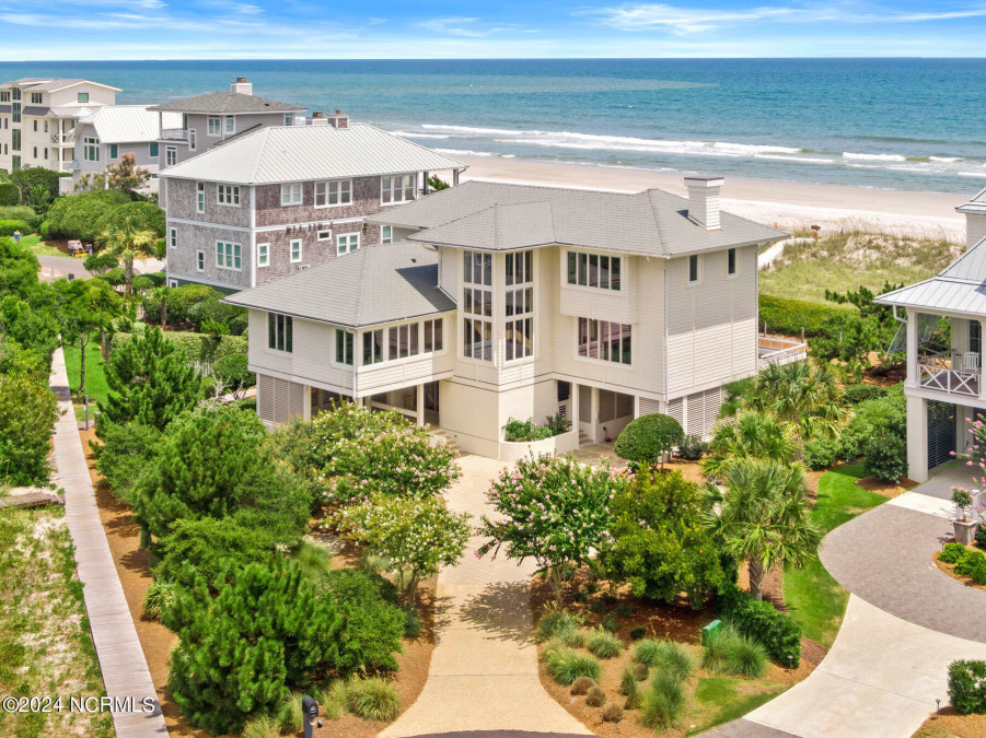 11 Surf Ct Wilmington, NC 28411