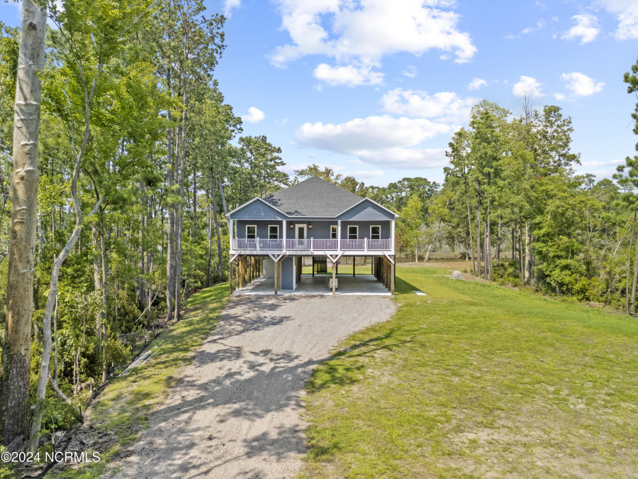 115 Bridget Ln Sneads Ferry, NC 28460