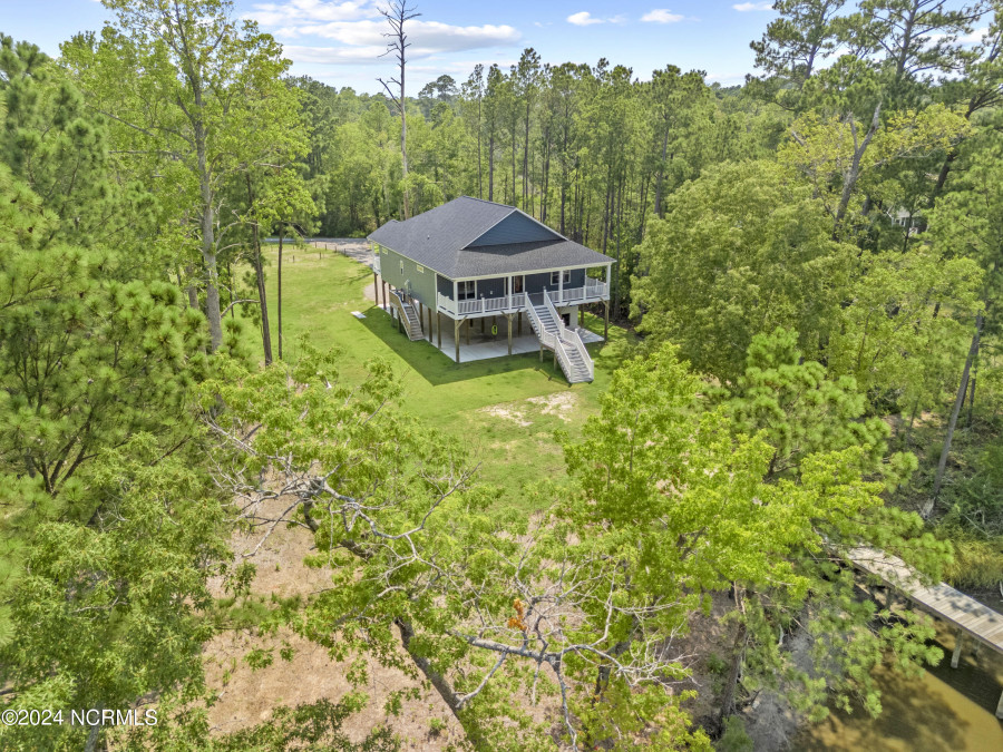 115 Bridget Ln Sneads Ferry, NC 28460