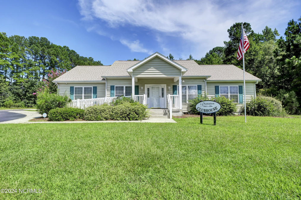 636 Wintercreeper Dr Longs, SC 29568