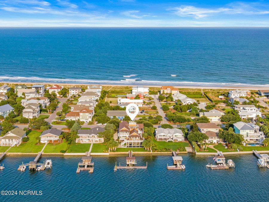 2203 Lumina Ave Wrightsville Beach, NC 28480