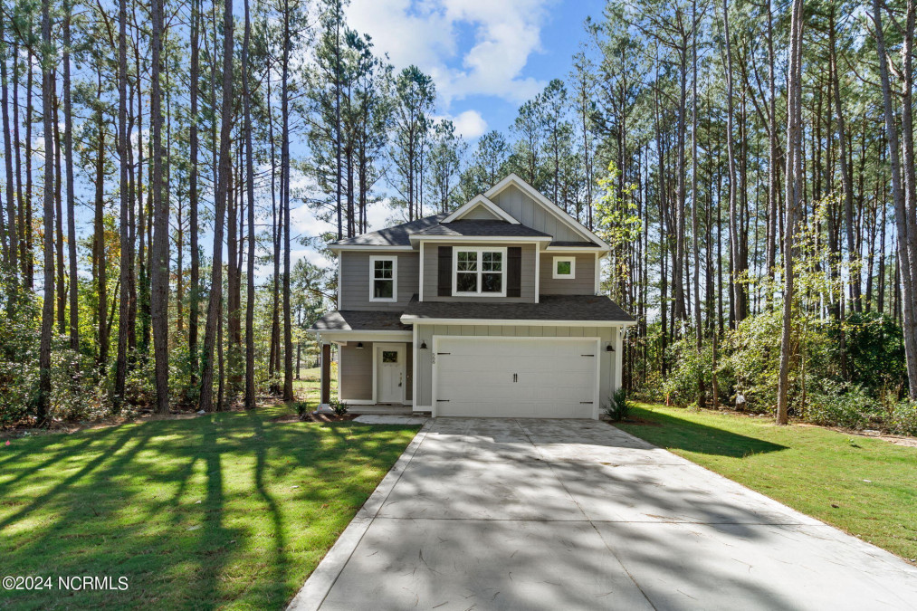 588 Bald Eagle Dr Vass, NC 28394