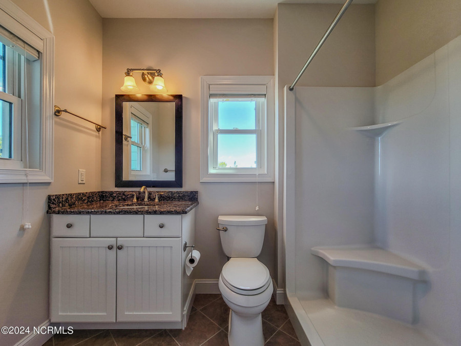 3539 Island Dr North Topsail Beach, NC 28460