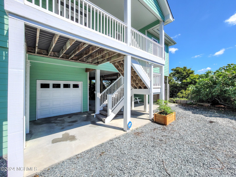 3539 Island Dr North Topsail Beach, NC 28460