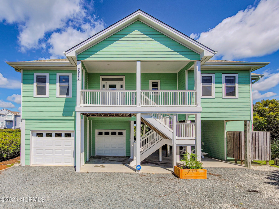 3539 Island Dr North Topsail Beach, NC 28460