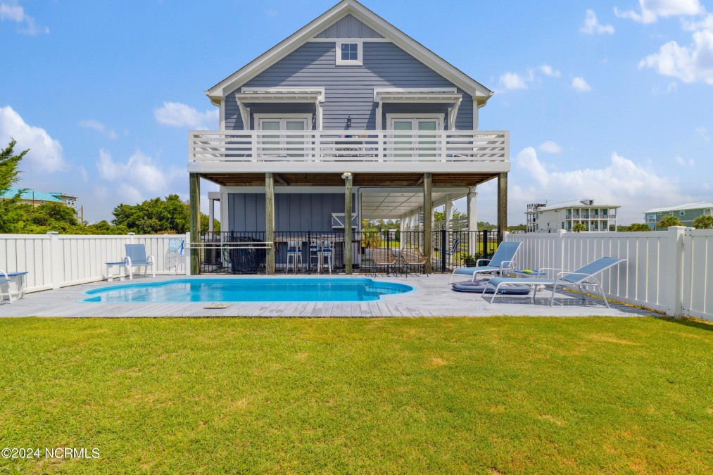 865 Heron Landing Wynd Holden Beach, NC 28462