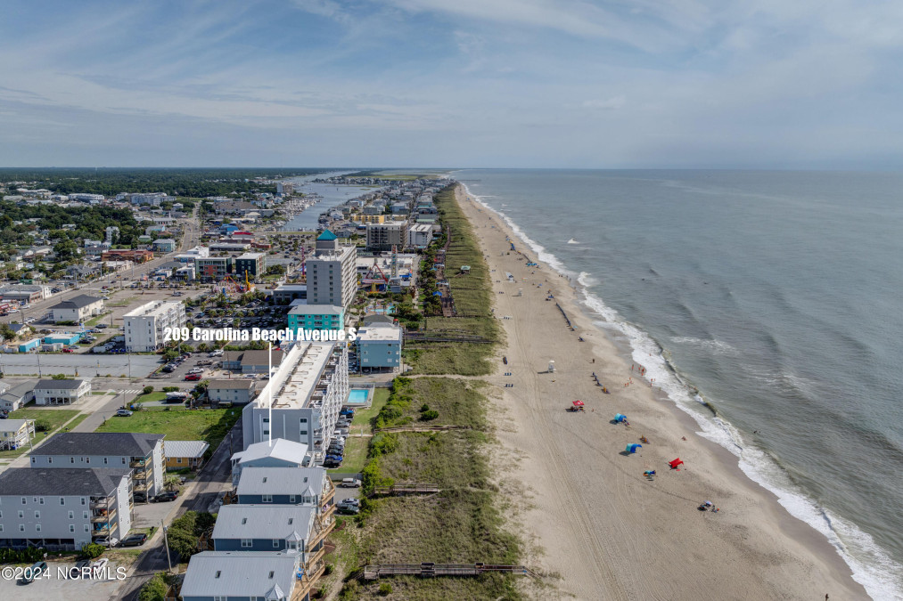 209 Carolina Beach Ave Carolina Beach, NC 28428