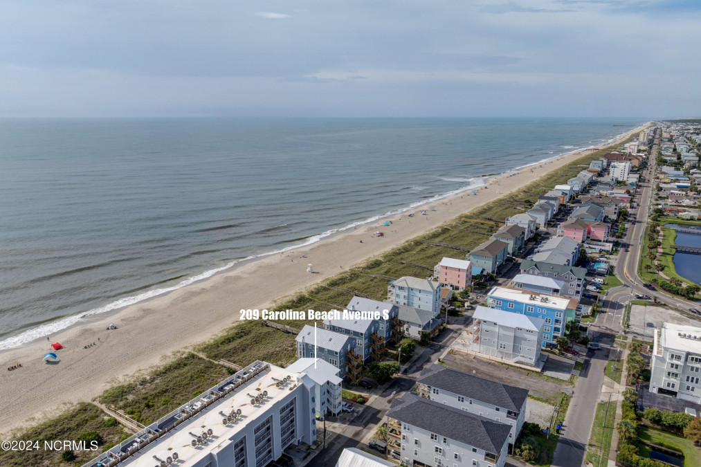 209 Carolina Beach Ave Carolina Beach, NC 28428