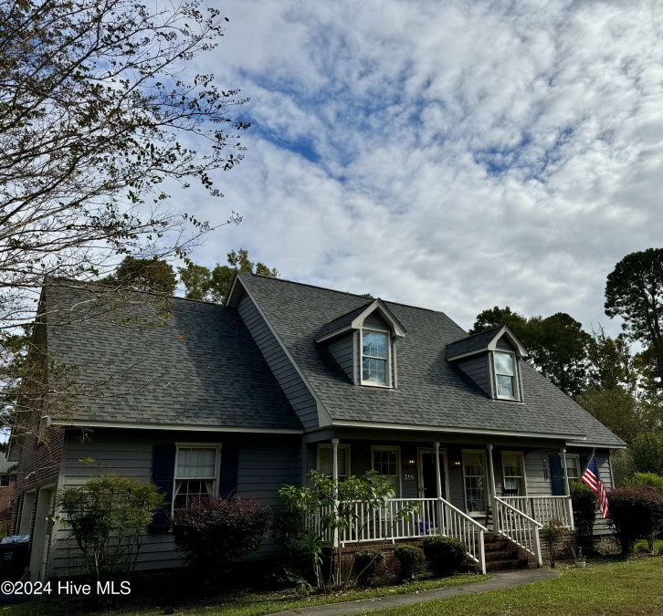 318 Brookshire Ln Wilmington, NC 28409