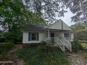 6332 Homestead Rd Elm City, NC 27822