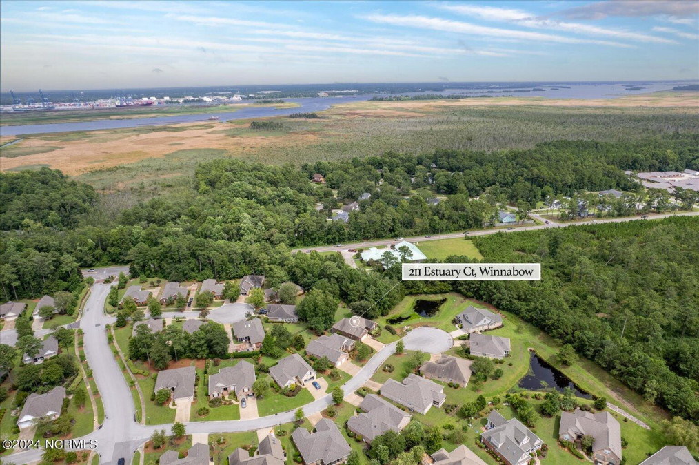 211 Estuary Ct Winnabow, NC 28479