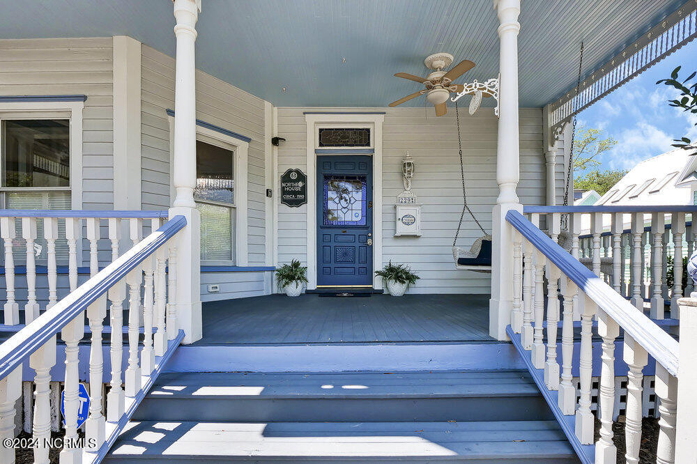 229 Caswell Ave Southport, NC 28461