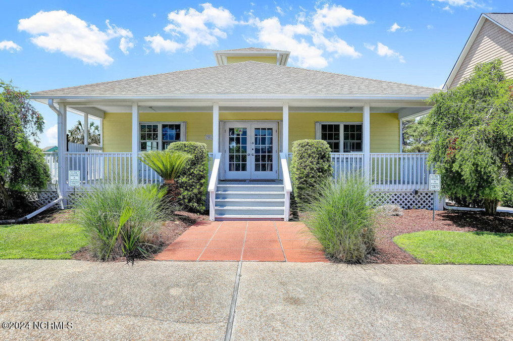 761 Sailor Ct Kure Beach, NC 28449