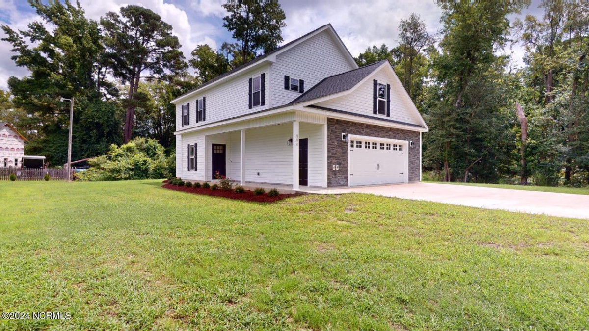 580 Beston Rd La Grange, NC 28551