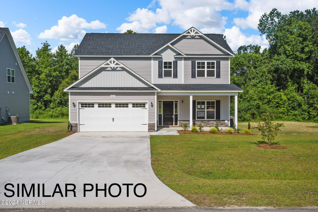 501 Yellow Birch Way Hubert, NC 28539