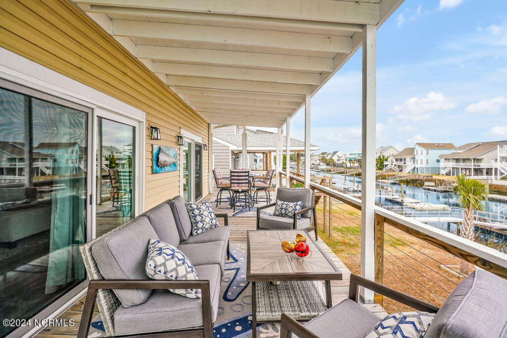 56 Wilmington St Ocean Isle Beach, NC 28469