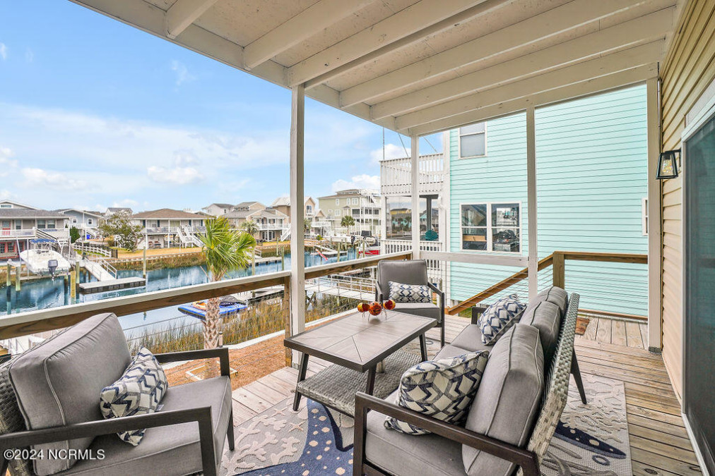 56 Wilmington St Ocean Isle Beach, NC 28469