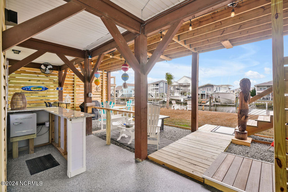 56 Wilmington St Ocean Isle Beach, NC 28469