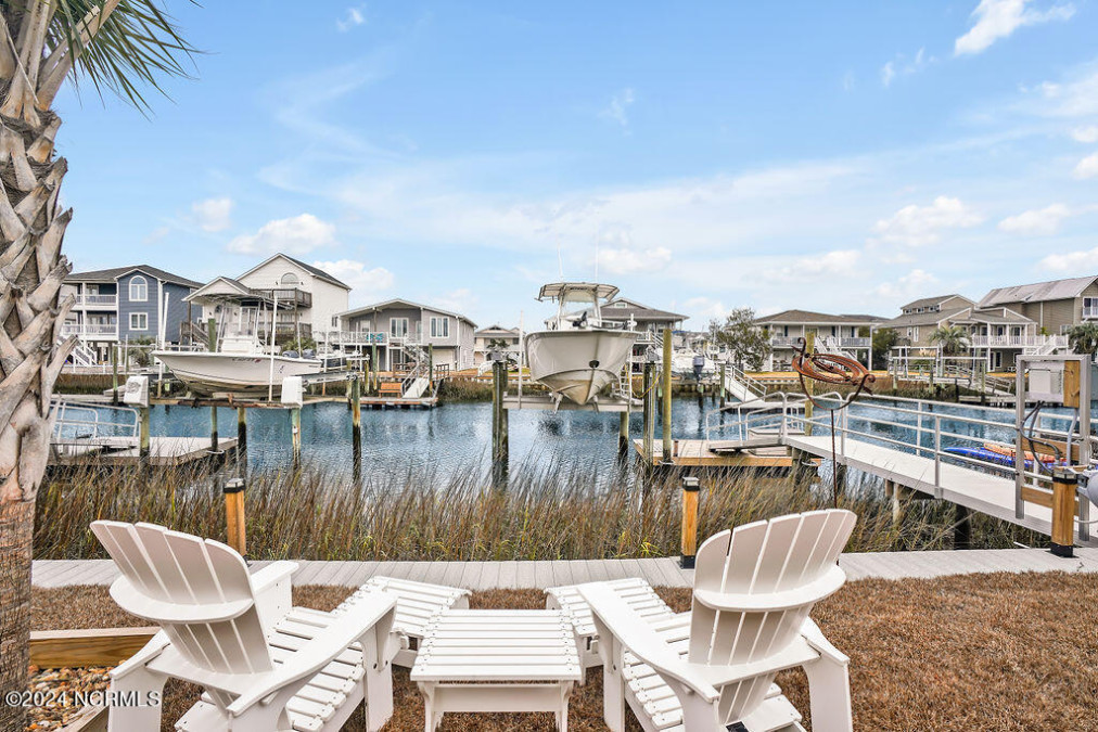 56 Wilmington St Ocean Isle Beach, NC 28469