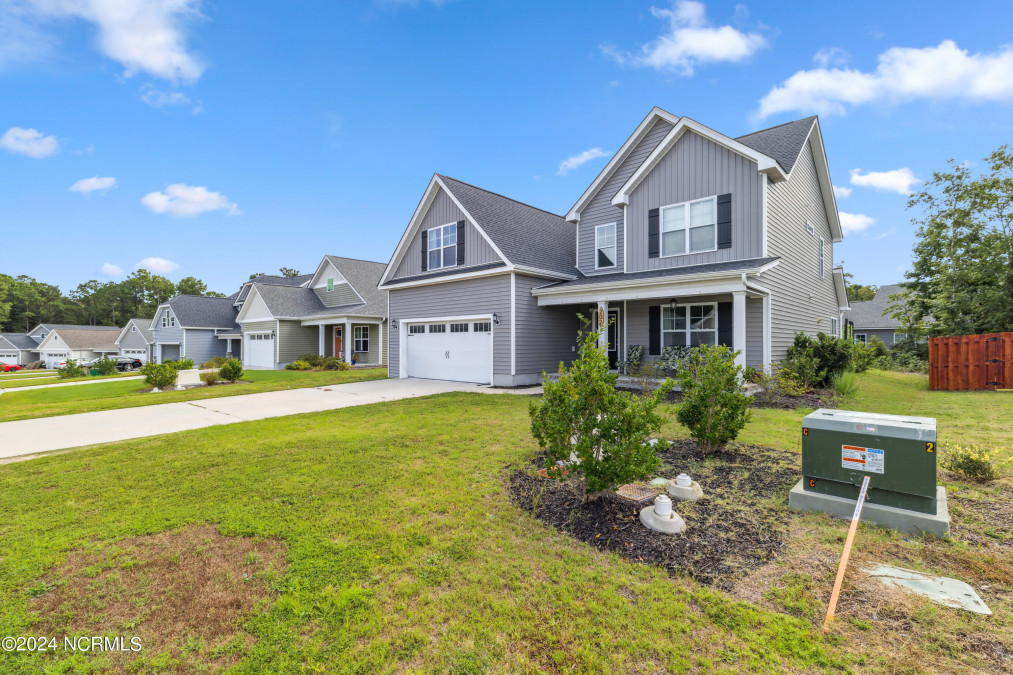 202 Pastoral Ct Sneads Ferry, NC 28460