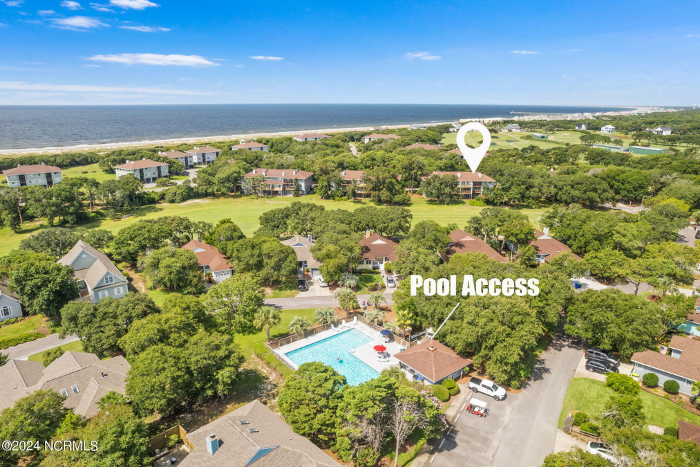 25 Bunker Ct Caswell Beach, NC 28465