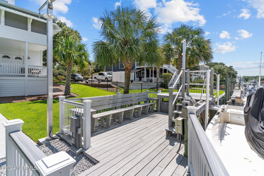 217 Gazebo Ct Wilmington, NC 28409