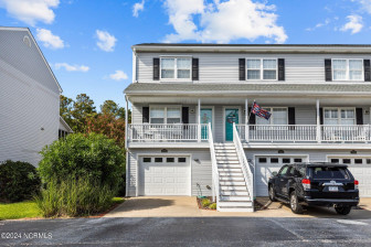 2225 Lennoxville Rd Beaufort, NC 28516