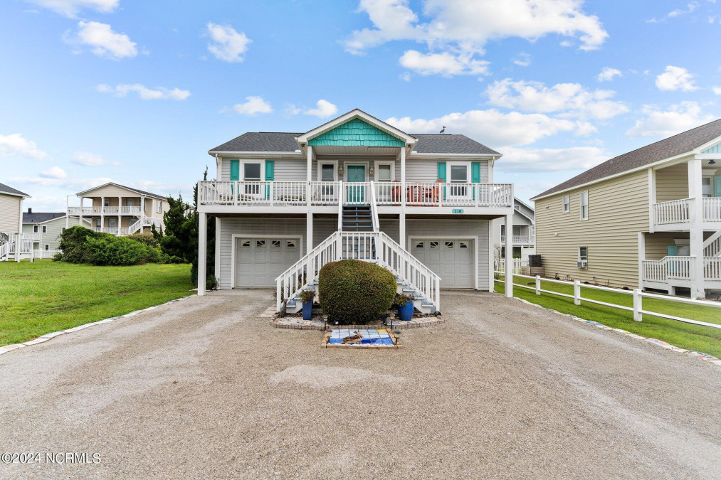 118 Crab St Holden Beach, NC 28462