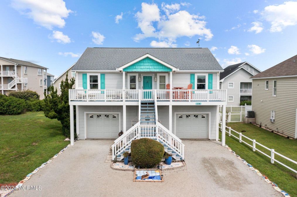 118 Crab St Holden Beach, NC 28462