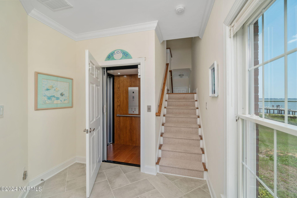 307 Oxton Pl Newport, NC 28570