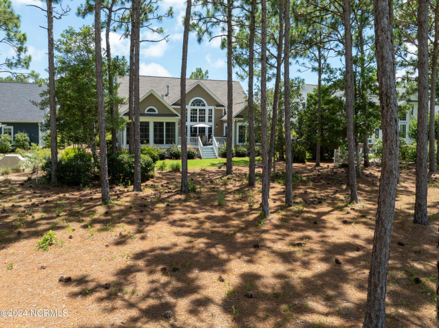 2824 Irwin Dr Southport, NC 28461