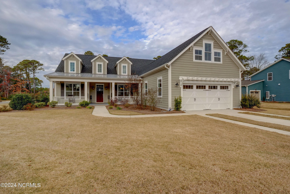 409 Yucca Ln Wilmington, NC 28412