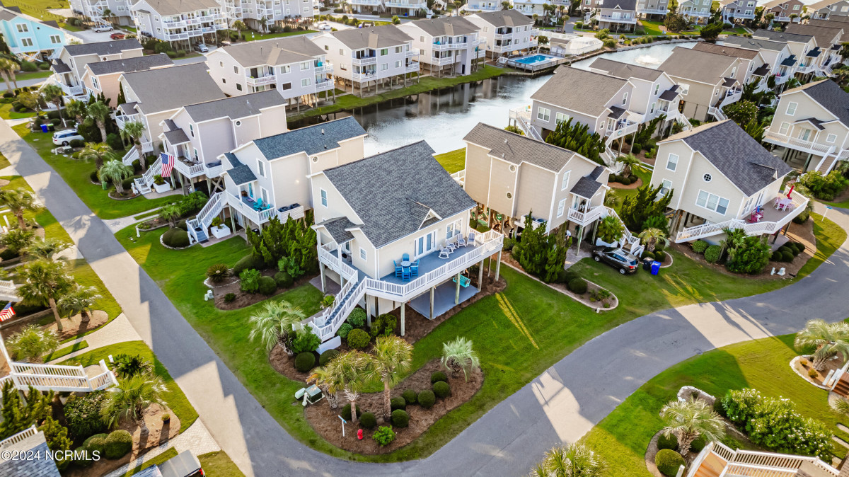 11 Oleander Ln Ocean Isle Beach, NC 28469