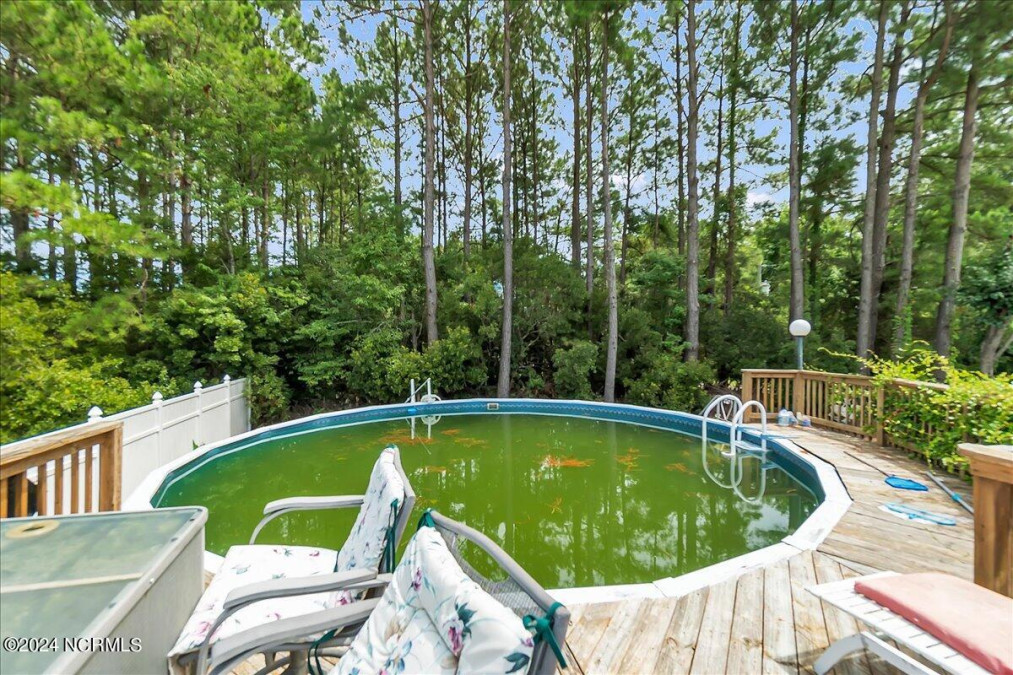 275 Clay Hill Rd Sneads Ferry, NC 28460