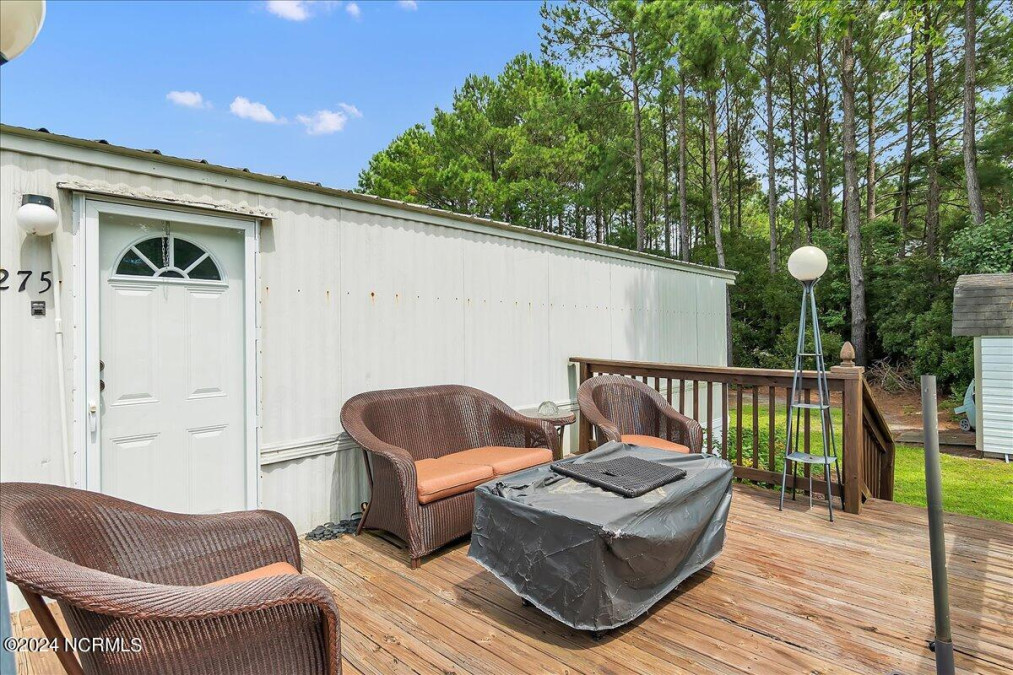 275 Clay Hill Rd Sneads Ferry, NC 28460