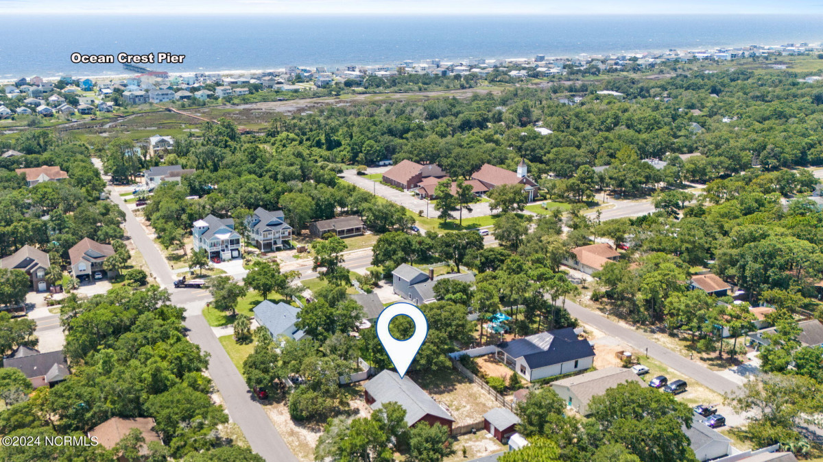 103 17th St Oak Island, NC 28465