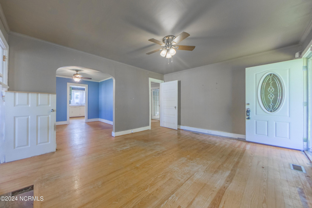 224 Clay St Whiteville, NC 28472