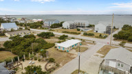 103 24th St Emerald Isle, NC 28594